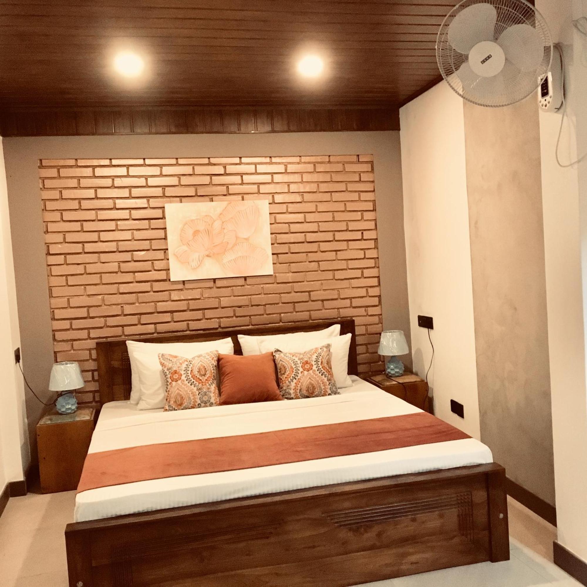 Cinnamon Tan Boutique Hotel Negombo Exterior photo